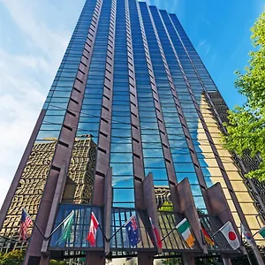 Hotel Crowne Plaza Newly Renovated With No Fee